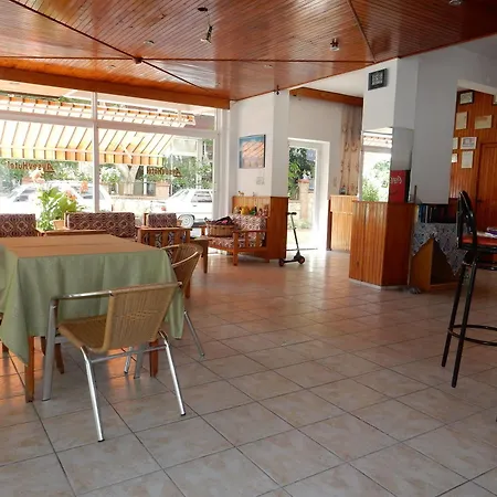 Aysev Hotel